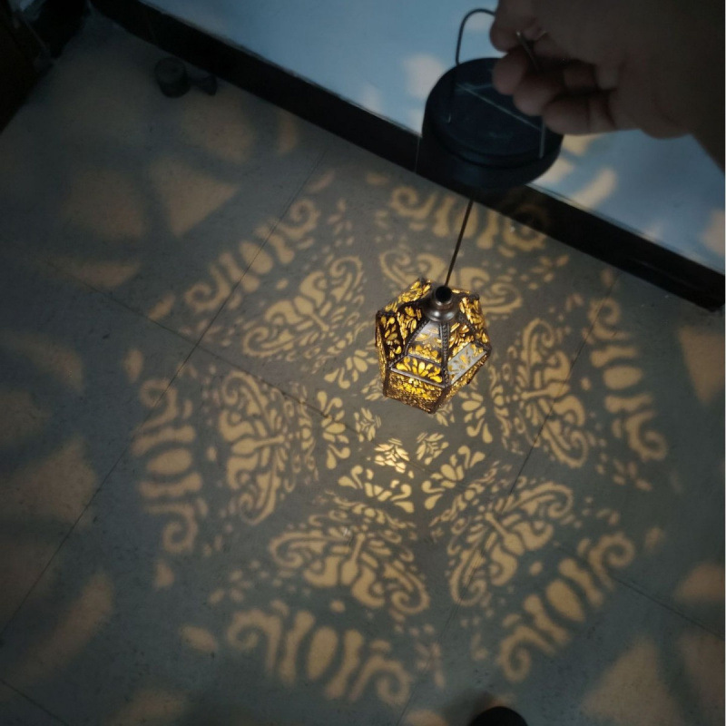 Solar Outdoor Courtyard Light Baroque Iron Art Hollow Atmosphere Projection Light Solar Iron Art Light