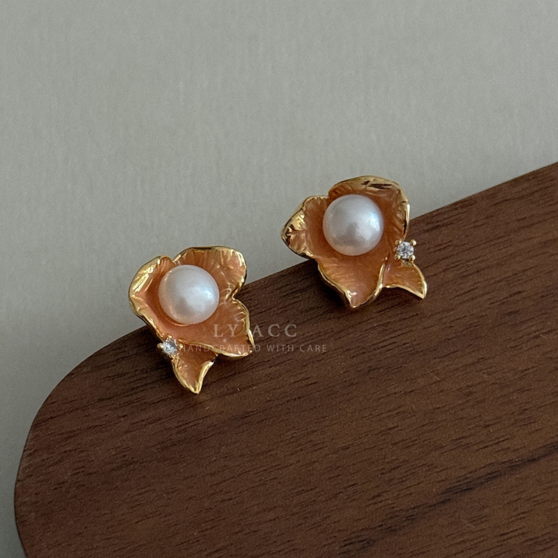 Square Baroque Pearl Pendant Earrings Island Vacation Earrings Elegant Simple Small