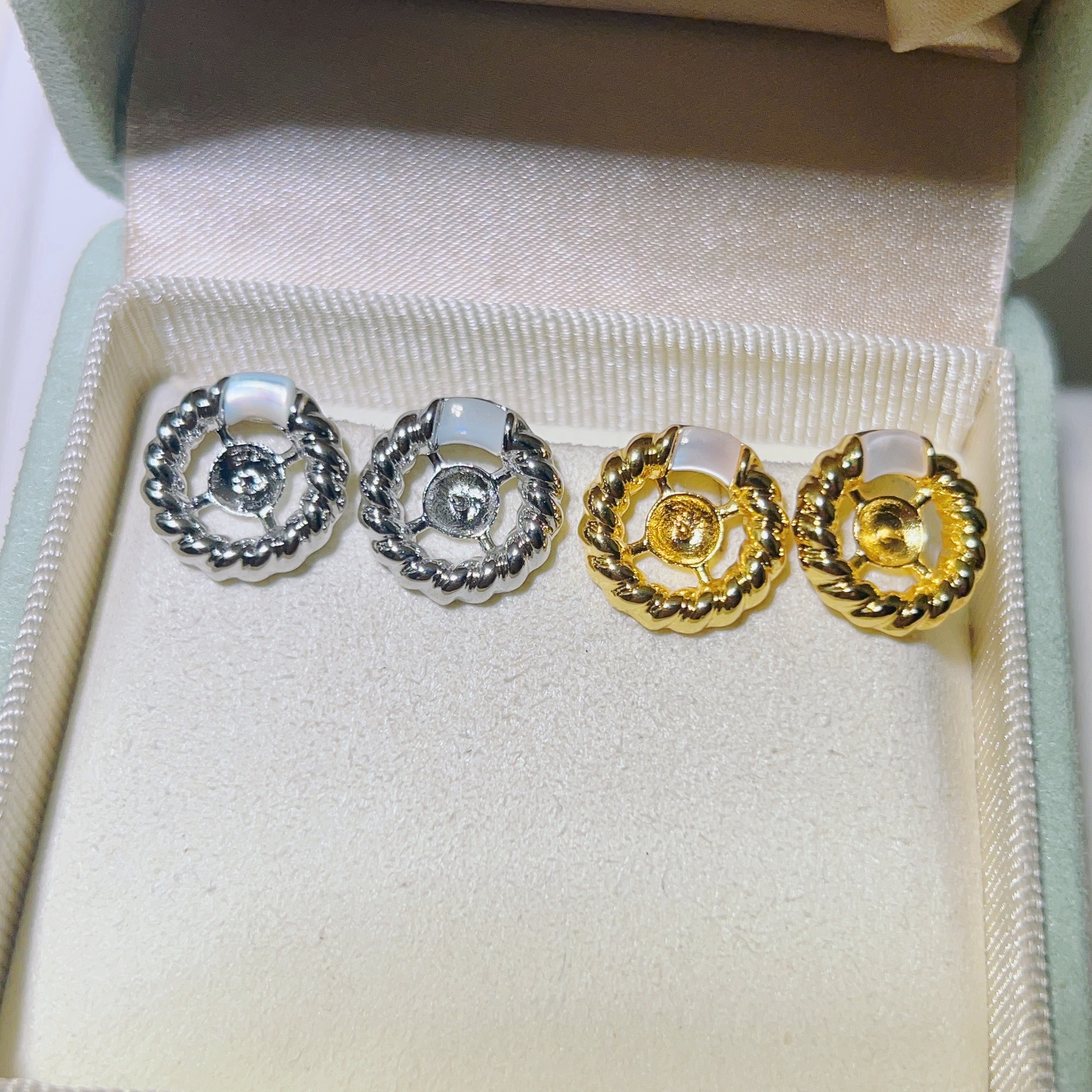 金色托（不含珠） · P1398段贝圆型（8-8.5mm
