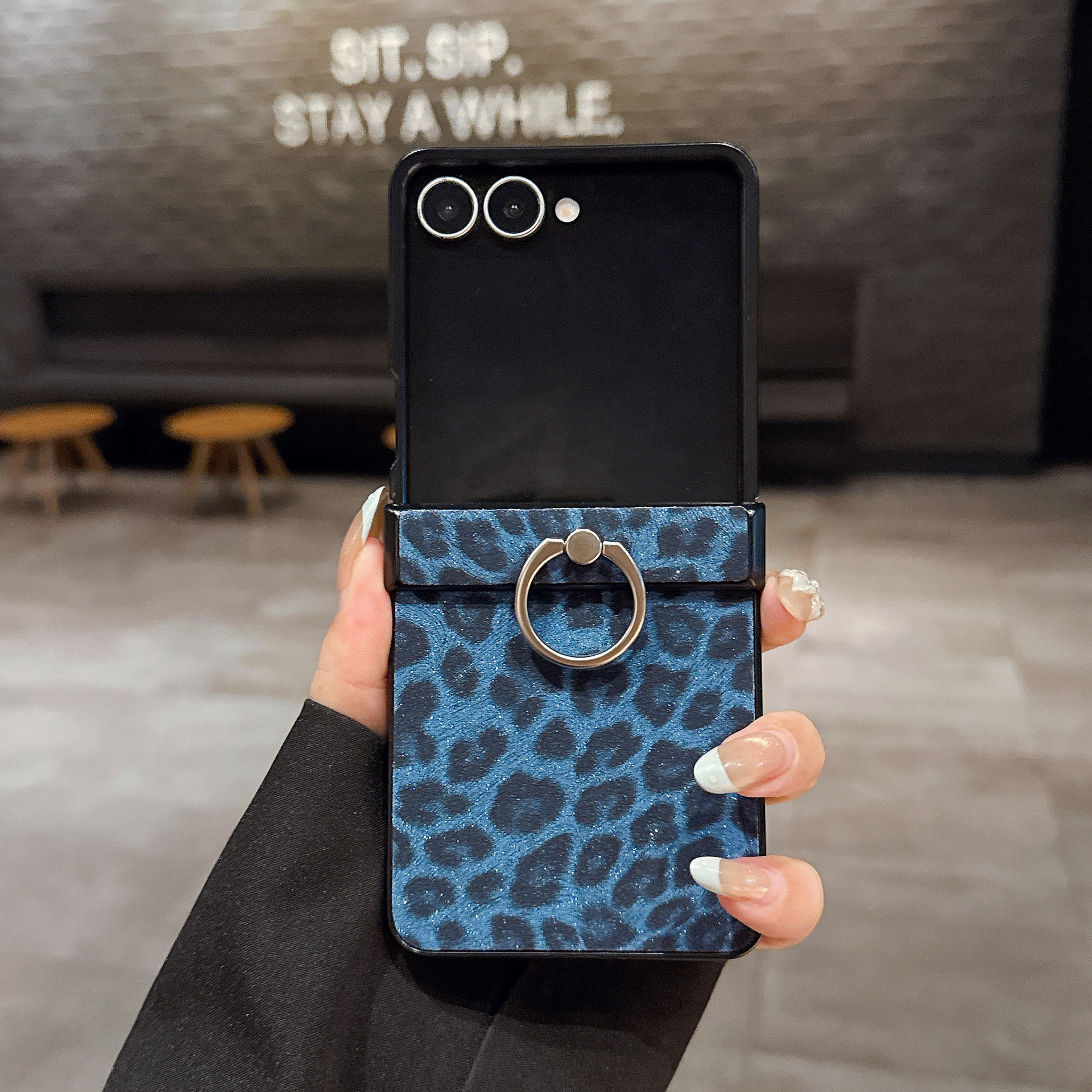 Leather leopard print finger ring holder for Galaxy Z Flip8/7/6 phone case Samsung 5th generation folding protective case