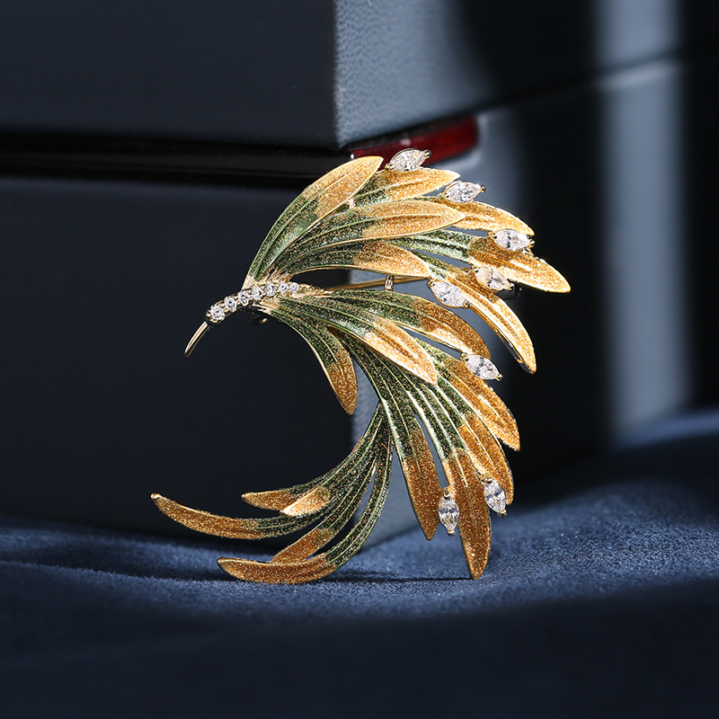Chinese Style Phoenix Brooch Cheongsam Dress Accessories Elegant Pin Chinese Style Gradient Feather Brooch